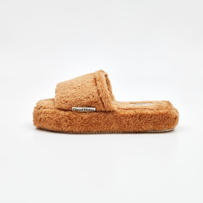 Cloud Slides - Huggy